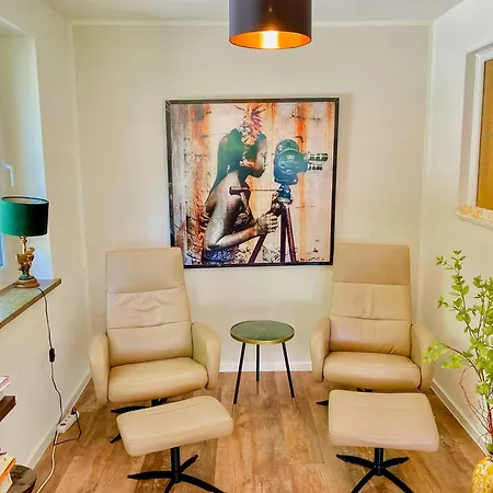 Gem With Hot Tub, Sauna And Castle View Tatil Evi Heimbach