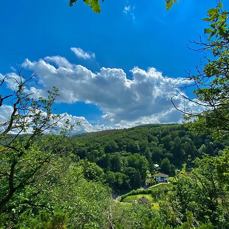 Gem With Hot Tub, Sauna And Castle View Tatil Evi *