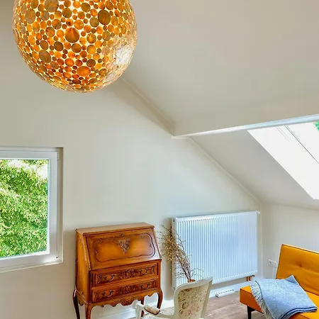 Gem With Hot Tub, Sauna And Castle View