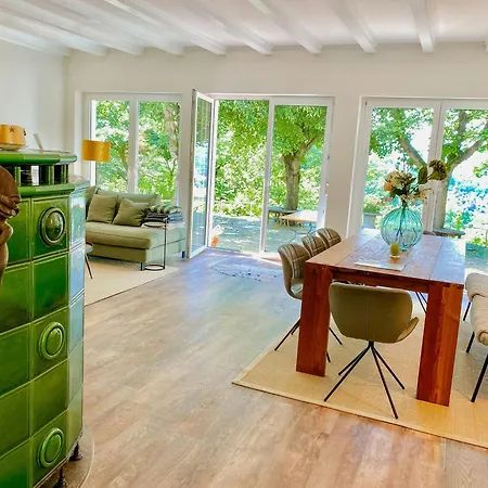 Gem With Hot Tub, Sauna And Castle View