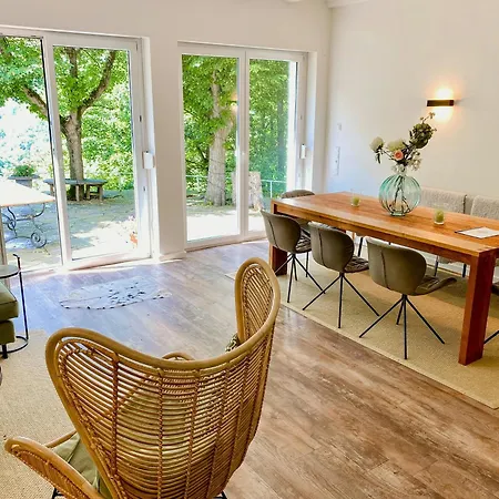 Tatil Evi Gem With Hot Tub, Sauna And Castle View