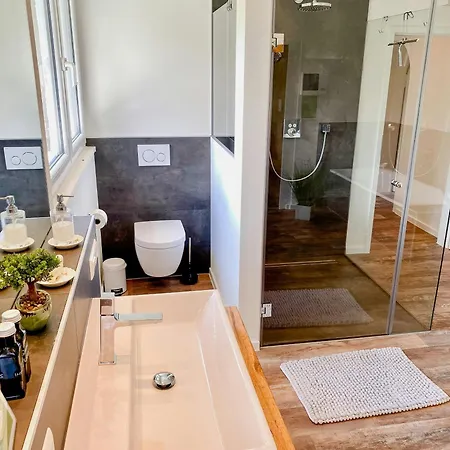 Gem With Hot Tub, Sauna And Castle View Tatil Evi Heimbach