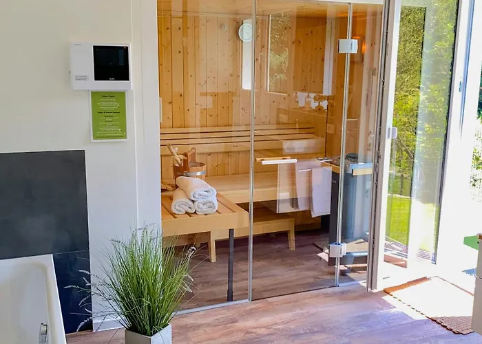 Semesterbostad Gem With Hot Tub, Sauna And Castle View