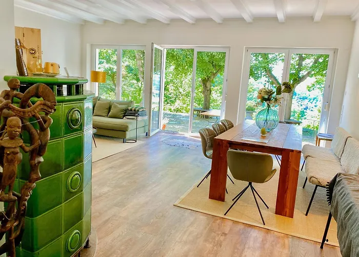 Gem With Hot Tub, Sauna And Castle View