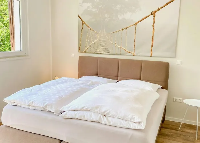 Gem With Hot Tub, Sauna And Castle View Semesterbostad