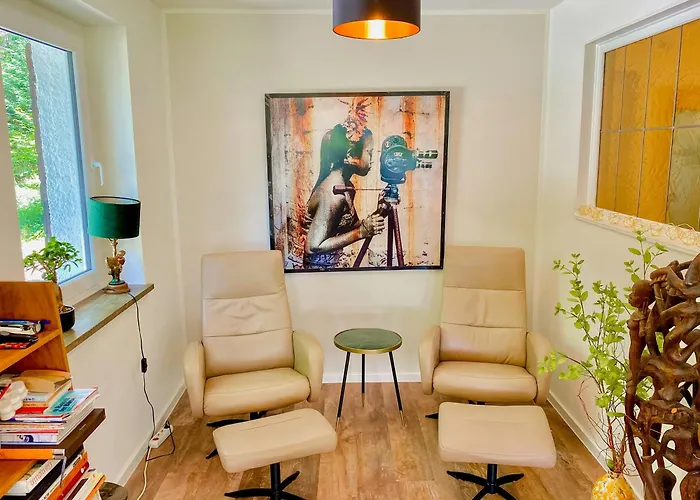 Gem With Hot Tub, Sauna And Castle View Semesterbostad