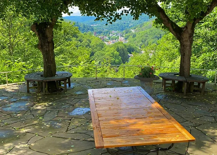 Gem With Hot Tub, Sauna And Castle View